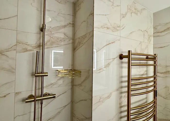 Magnifique Rénové Dans Le Cœur De *