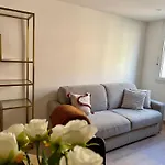 Magnifique Renove Dans Le Coeur De דירה מנטון