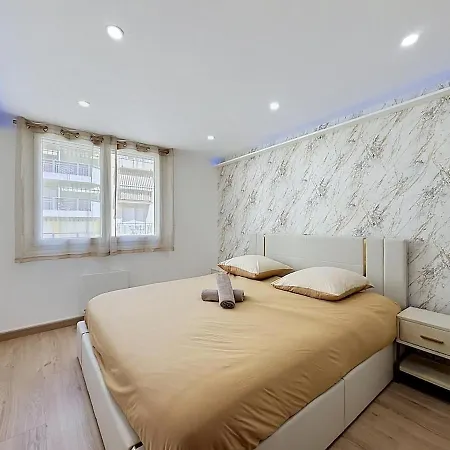 Apartment Magnifique Renove Dans Le Coeur De