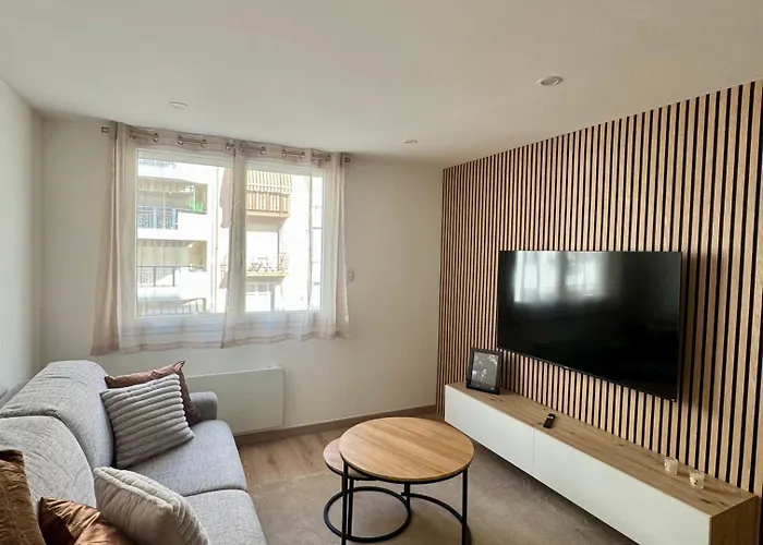 Magnifique Renove Dans Le Coeur De * Menton